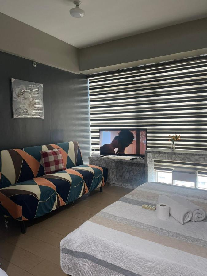 Henry'S Newport Condotel Pasay Eksteriør billede