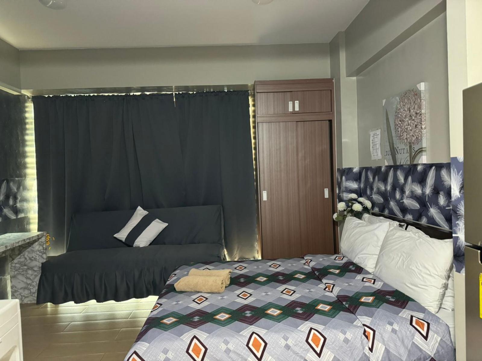 Henry'S Newport Condotel Pasay Eksteriør billede