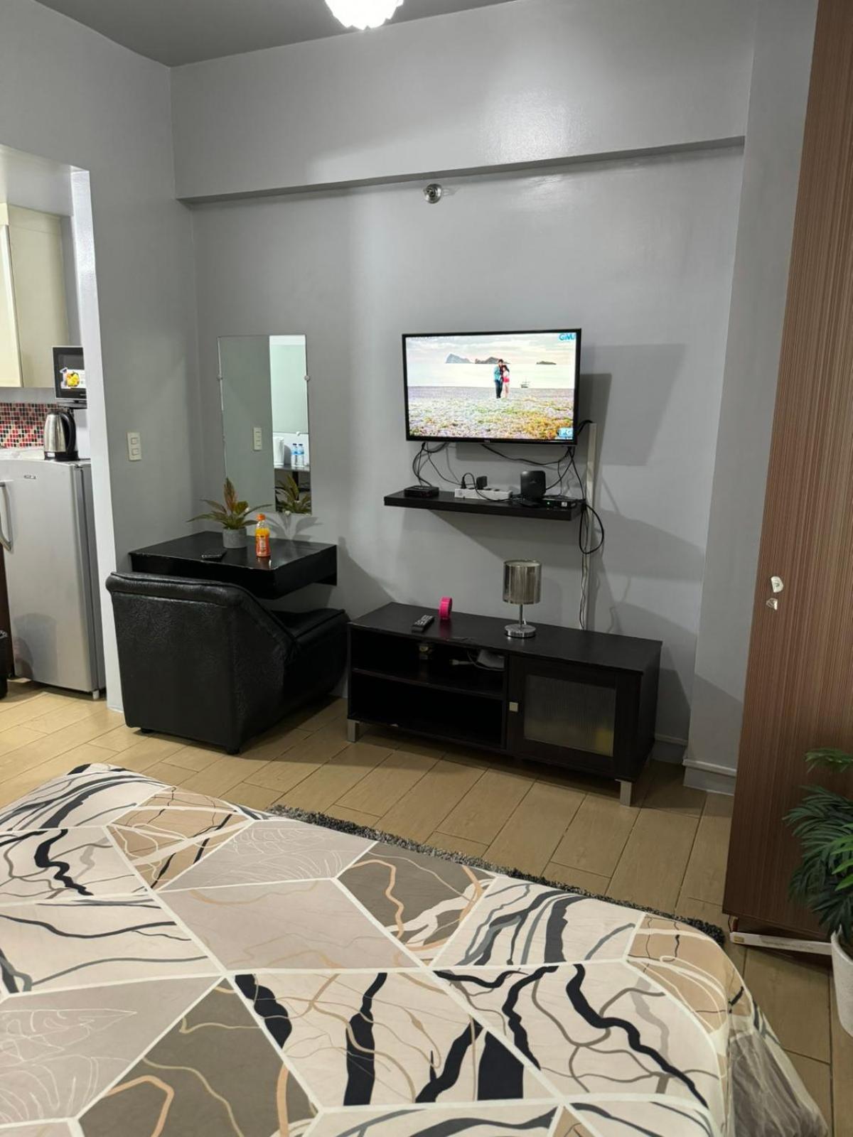 Henry'S Newport Condotel Pasay Eksteriør billede