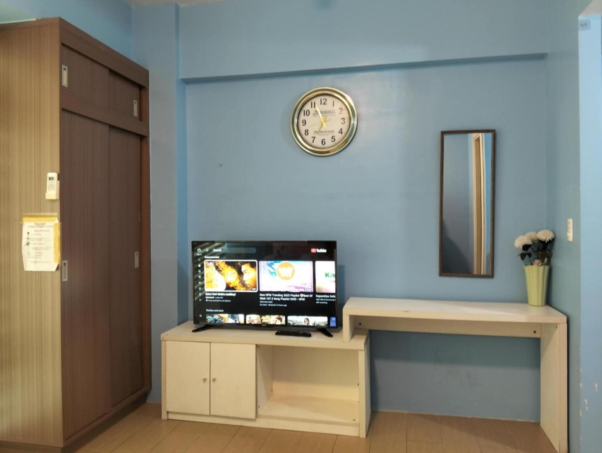 Henry'S Newport Condotel Pasay Eksteriør billede